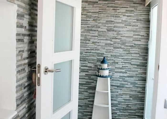 Charming Upper With Terrace And Communal Pool In * Torrevieja