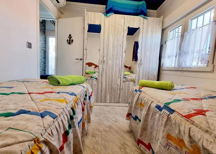 Apartment Charming Upper With Terrace And Communal Pool In