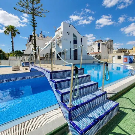 Apartment Charming Upper With Terrace And Communal Pool In Torrevieja
